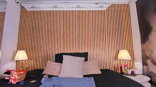 keeyla stone online show from September 2025 08:09:02 PM