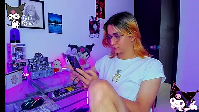 KeitaMoon online show from November 2025 07:58:01 PM