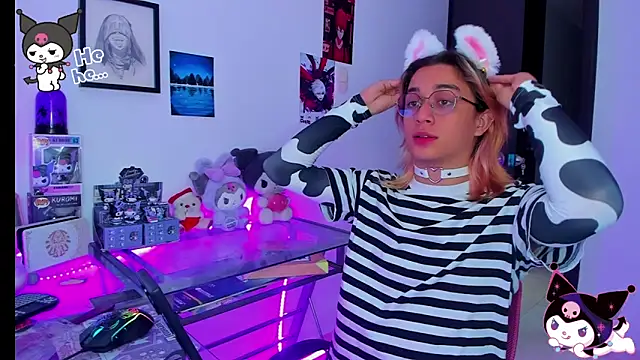 KeitaMoon online show from December 2025 01:53:01 PM