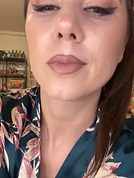 DahliaVonLure online show from February 2026 05:39:02 AM