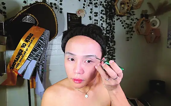 YourNikkieXxx online show from September 2025 04:34:02 AM