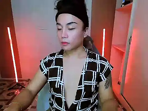 Snapshot of YourNikkieXxx chatting on March 2026 12:05:01 PM YourNikkieXxx online show from March 2026 12:05:01 PM