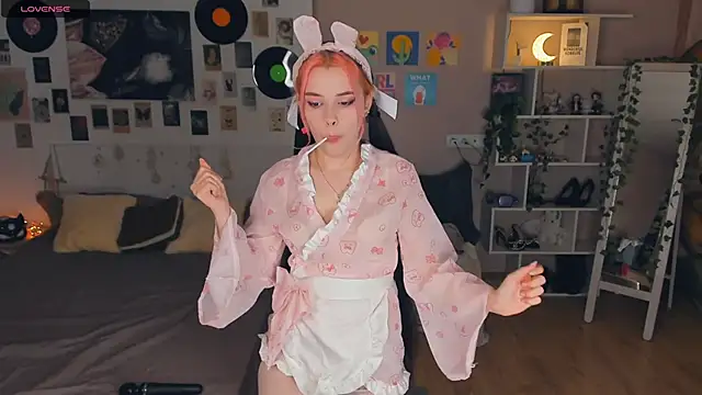 VedaSchulz online show from February 2026 06:34:02 PM