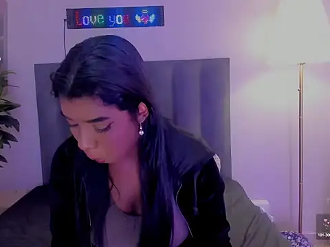 KendraChavez  online show from February 2026 09:33:01 PM