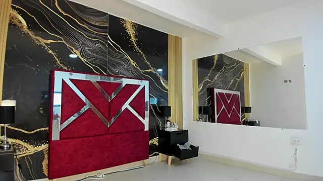 VioletRose as online show from December 2025 11:01:02 PM