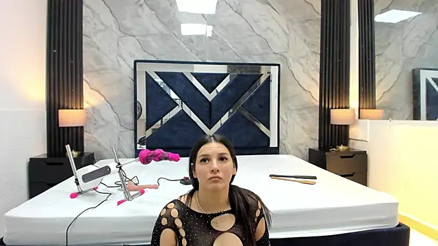 Snapshot of VioletRose_as chatting on May 2026 08:24:01 PM VioletRose as online show from May 2026 08:24:01 PM