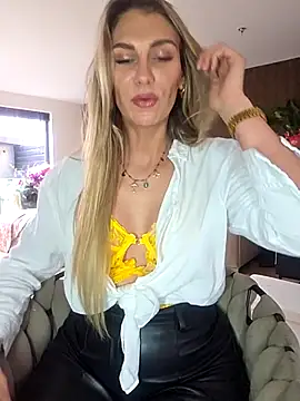 Melody1600 online show from April 2026 01:41:01 PM