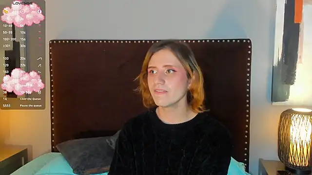 Snapshot of seraphine_star chatting on February 2026 12:58:02 PM seraphine star online show from February 2026 12:58:02 PM