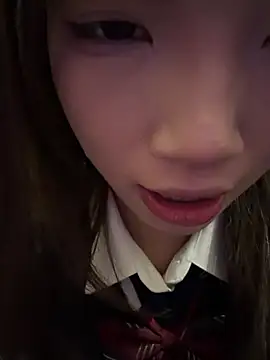 Yiyi-707 online show from December 2025 02:04:02 PM