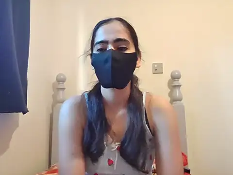 BobtailFormal online show from December 2025 08:56:02 AM