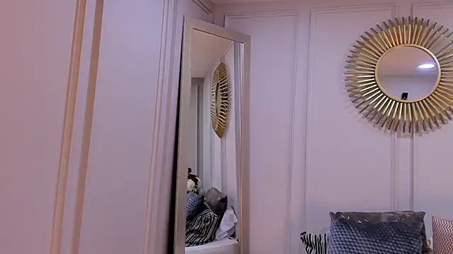 CharlotteBrownn  online show from March 2026 11:30:02 PM