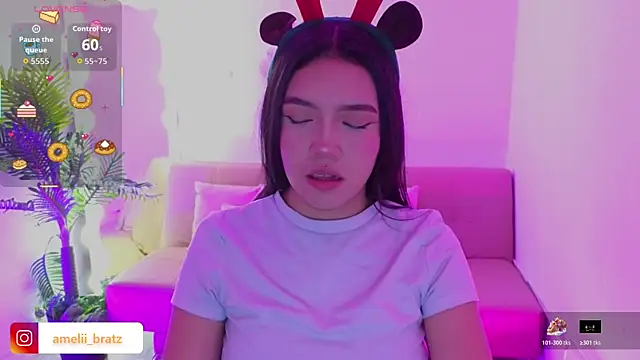 Ameliiaa tay online show from November 2025 11:43:02 AM