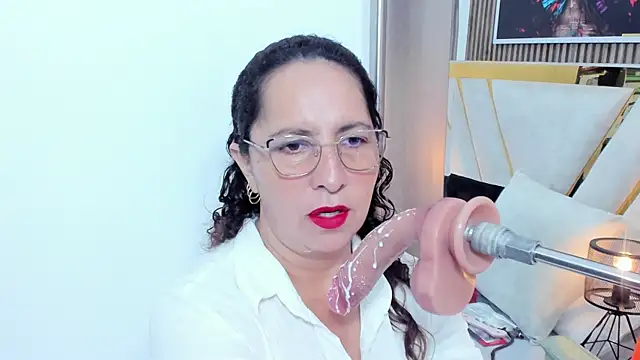 Luna Naughty1 online show from January 2026 07:29:01 PM