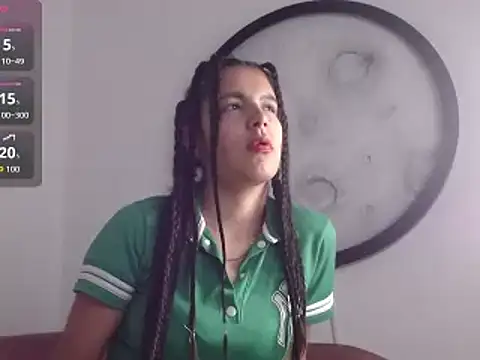 Lucy-23 online show from December 2025 11:43:01 PM