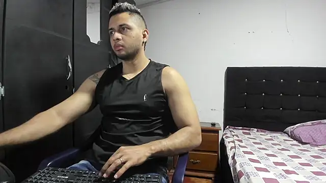 Snapshot of Ryan_xc1 chatting on February 2026 03:11:01 AM Ryan xc1 online show from February 2026 03:11:01 AM