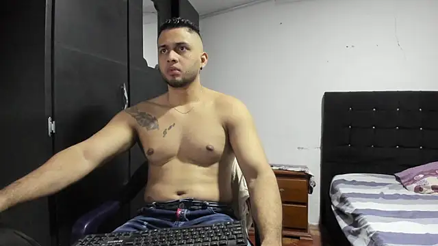 Snapshot of Ryan_xc1 chatting on February 2026 11:25:01 PM Ryan xc1 online show from February 2026 11:25:01 PM