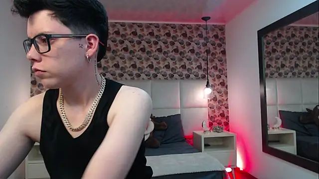 SpencerMontgomery online show from September 2025 07:15:02 PM