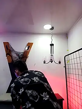 SpencerMontgomery online show from November 2025 06:40:02 PM