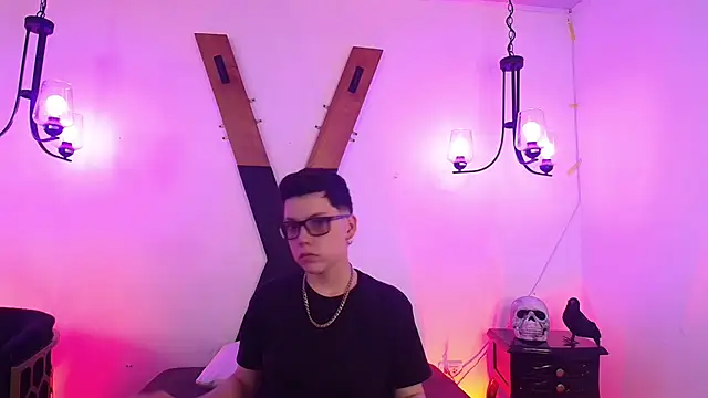 SpencerMontgomery online show from November 2025 07:35:02 PM