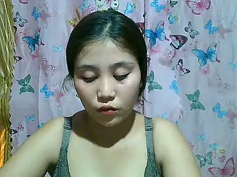 Snapshot of SexyAsianPussy4u chatting on June 2026 05:51:02 AM SexyAsianPussy4u online show from June 2026 05:51:02 AM
