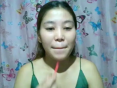 Snapshot of SexyAsianPussy4u chatting on July 2026 12:17:01 AM SexyAsianPussy4u online show from July 2026 12:17:01 AM