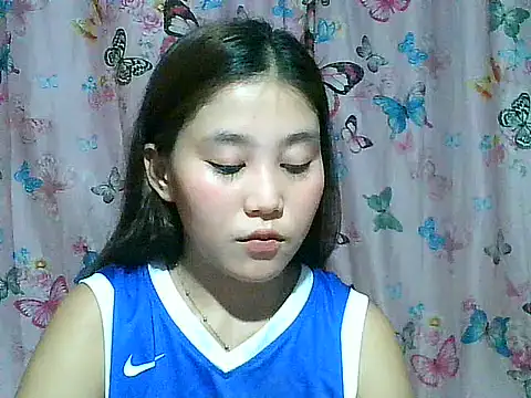 Snapshot of SexyAsianPussy4u chatting on July 2026 07:09:02 AM SexyAsianPussy4u online show from July 2026 07:09:02 AM