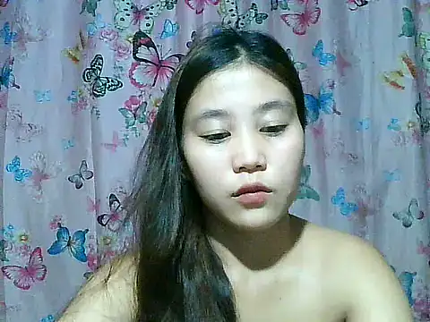 Snapshot of SexyAsianPussy4u chatting on July 2026 11:53:02 PM SexyAsianPussy4u online show from July 2026 11:53:02 PM
