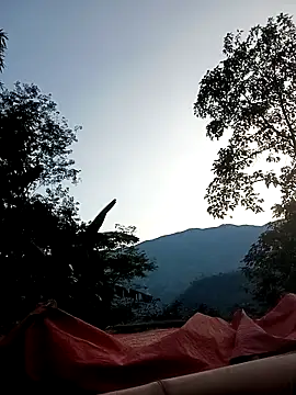 CoMay003 online show from September 2025 10:38:02 AM