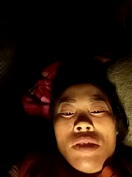 CoMay003 online show from October 2025 09:44:01 PM