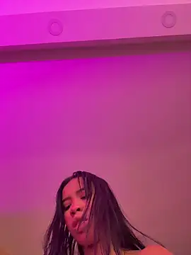 samiacooper25 online show from April 2026 08:39:03 AM