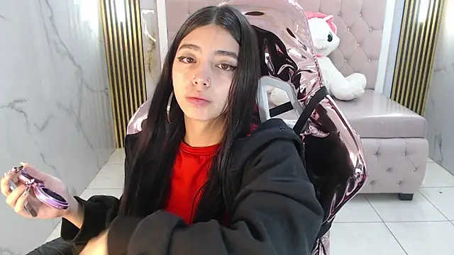 alehp rose s online show from December 2025 01:04:02 PM