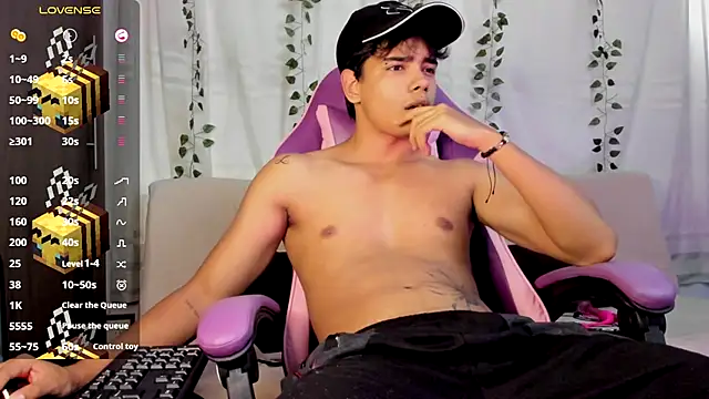 Snapshot of an_drew18 chatting on September 2025 02:40:02 PM an drew18 online show from September 2025 02:40:02 PM