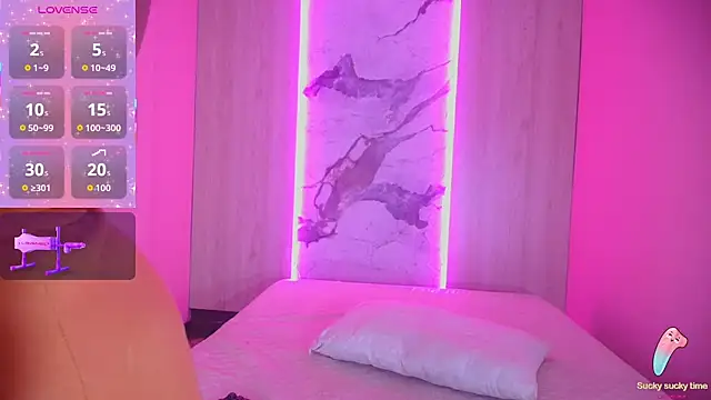 Cristal hott1 online show from October 2025 08:27:02 PM