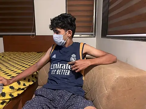 Snapshot of hiddenxdesire chatting on October 2025 05:54:02 PM hiddenxdesire online show from October 2025 05:54:02 PM