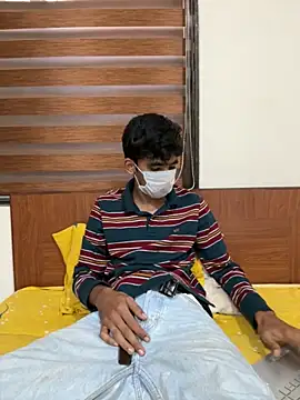 Snapshot of hiddenxdesire chatting on October 2025 01:38:01 AM hiddenxdesire online show from October 2025 01:38:01 AM