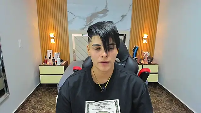 KAROLLJONES1 online show from January 2026 07:27:01 PM