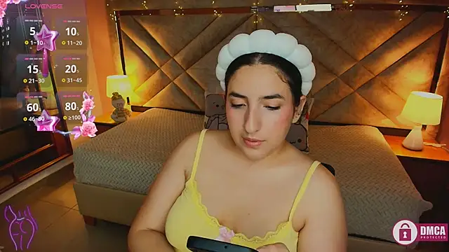 ambar lover online show from December 2025 04:32:01 AM