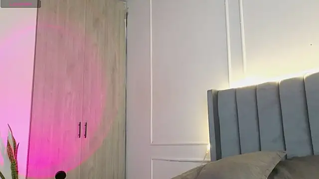 Ice Princess  online show from November 2025 12:30:01 PM