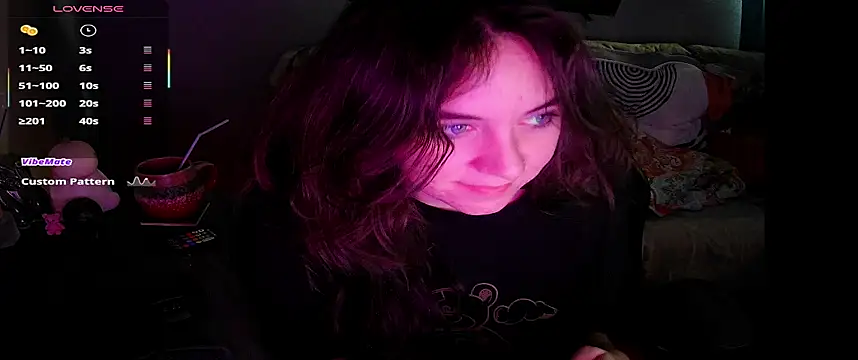Snapshot of goddessmissmia chatting on September 2025 04:30:01 PM goddessmissmia online show from September 2025 04:30:01 PM