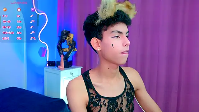 Room 69x online show from October 2025 05:11:01 PM