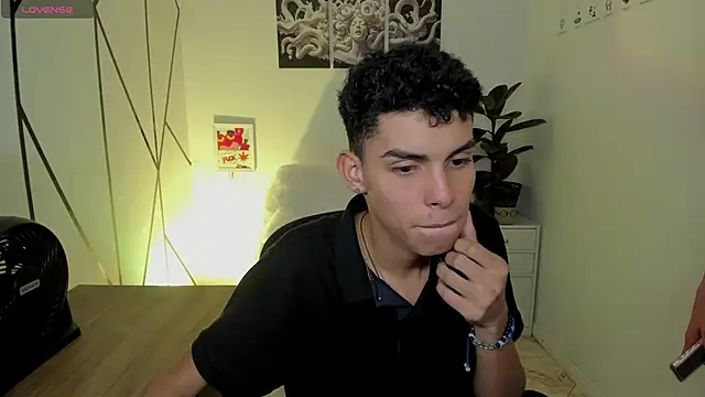 Room 69x online show from November 2025 03:29:01 AM