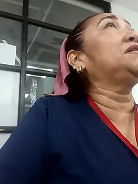 linda luna29 online show from January 2026 08:34:01 PM