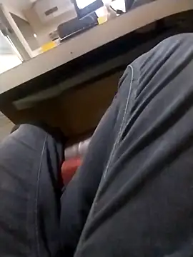 Snapshot of kiss_like_choco11 chatting on September 2025 01:13:01 PM kiss like choco11 online show from September 2025 01:13:01 PM