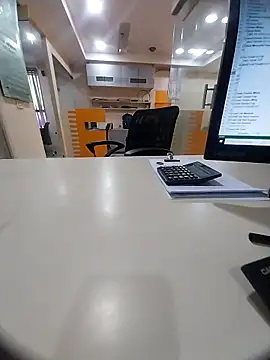 Snapshot of kiss_like_choco11 chatting on October 2025 06:22:02 AM kiss like choco11 online show from October 2025 06:22:02 AM