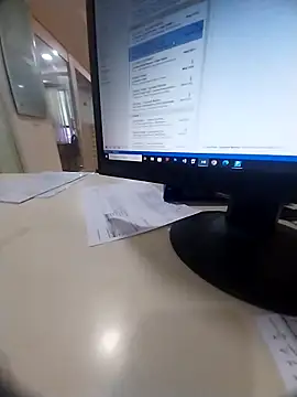 Snapshot of kiss_like_choco11 chatting on April 2026 05:52:01 AM kiss like choco11 online show from April 2026 05:52:01 AM