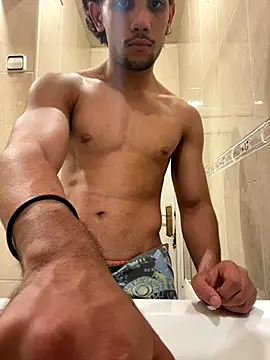 Lapatrona  online show from September 2025 10:34:02 PM