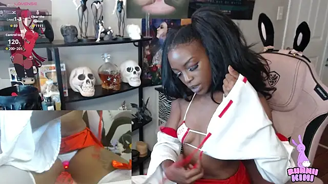 bunniikimi online show from September 2025 12:59:02 PM