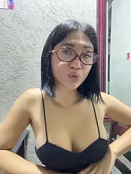 wild apple69 online show from September 2025 02:06:01 PM