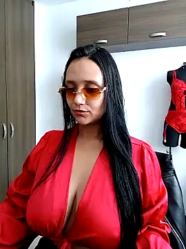 Esmeralda333 online show from October 2025 01:45:01 PM