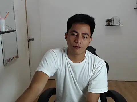 Lloyd wintours online show from January 2026 10:01:01 PM